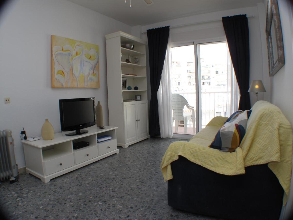 Edf Delfin 2/5 * Nerja