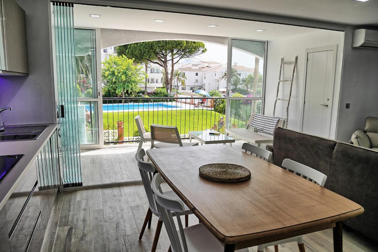 Neenies - Carabeo Luxury Apartamento