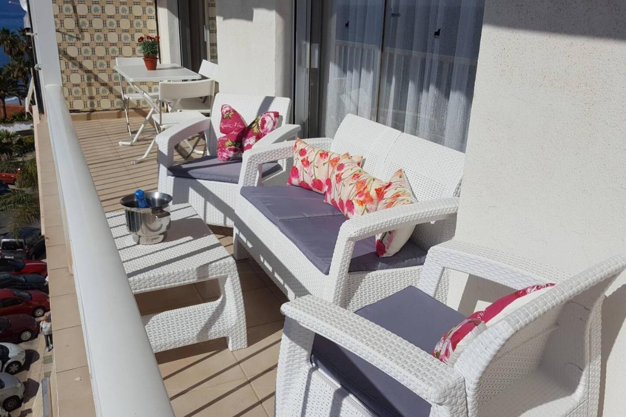 Delfin 4/9 Apartamento