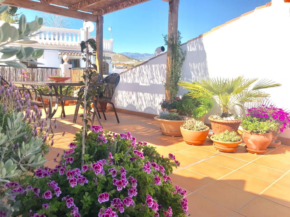 Urb. Punta Lara Calle Angelines 40
