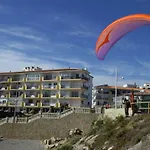 First Line Beach Apartment With Two Bedrooms And Sea View