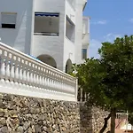 Luxury Sea View Apartment