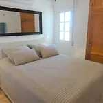 3 Bedroom Beach Frontline Apartment With Parking