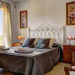 Villa Reyes
