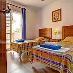 Villa Reyes