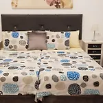 APARTAMENTO RIVAS, JUNTO a LA PLAYA TORRECILLA NERJA
