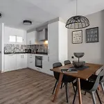 Stylish Apartment With Sea View