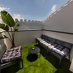 Hostal Apartamentos Abril