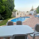 Villa Chimenea With Pool And Lovely Garden