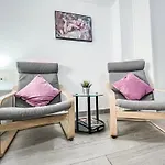 Reformed Studio Apartment In Central Nerja 3K