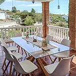4 Bedroom Gorgeous Home In Frigiliana