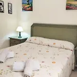 Spacious 4 Bedroom With Parking In Town Centre, Nerja