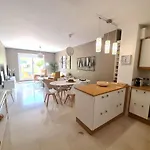 Bonita Casa En Nerja