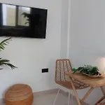 Boho Studio With Patio In Centre And Close To Beach