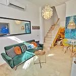 Sunny Carabeo 61