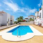 Apartamento 2 Dormitorios Con Vistas A La Piscina