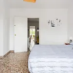 Apartamento Completo Con 3 Amplios Dormitorios Y Gran Azotea Privada