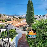 Modern 2 Bedroom Apartment near Burriana Beach