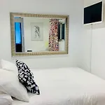 Luxury Sea View 2 Bedroom Apartment By Maison Jaken