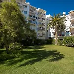 Coronado 136 Menyber
