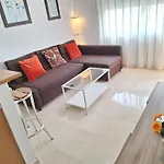 Piso Acogedor Cerca De La Playa Torrecilla