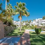 Oasis De Capistrano, Calle Las Palmas 24 B