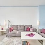 Casa Rosa Burriana Beach Nerja