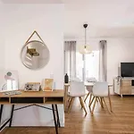 Precioso Apartamento En El Centro De Nerja