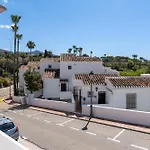 Tetuan 46 Oasis Properties
