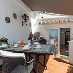 Tetuan 46 Oasis Properties
