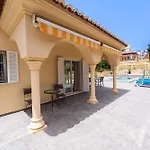Villa Del Miso