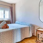 Beautiful Home In Nerja With Kitchenette