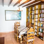 Apartment Over Torrecilla Beach Promenade