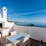 Tuhillo Parador Nerja