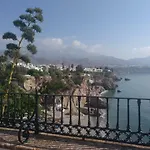 Apartamento Cala De Nerja-Lovely