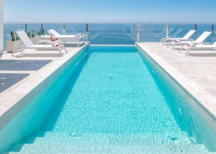 Villa Punta Lara