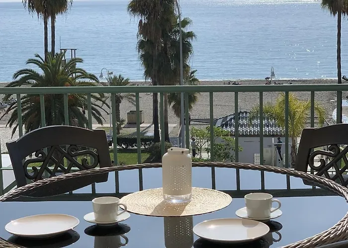 Lovely Apartment At The Beach