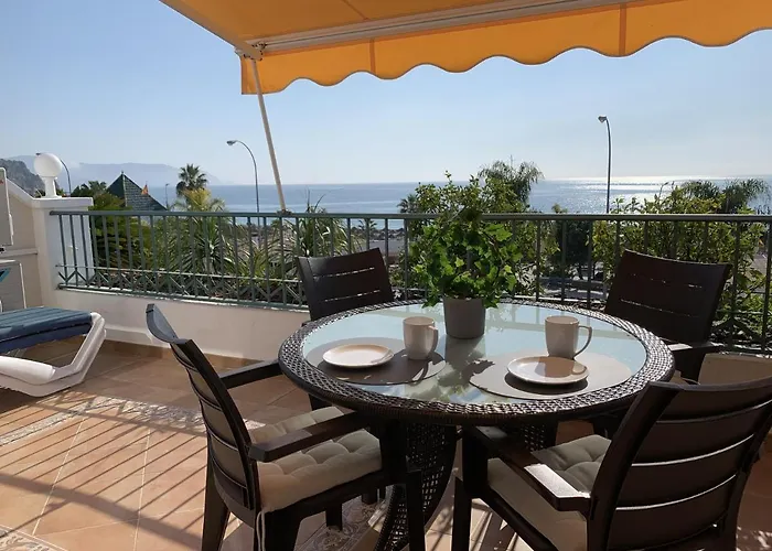 Sunny Apartment Frontline Burriana