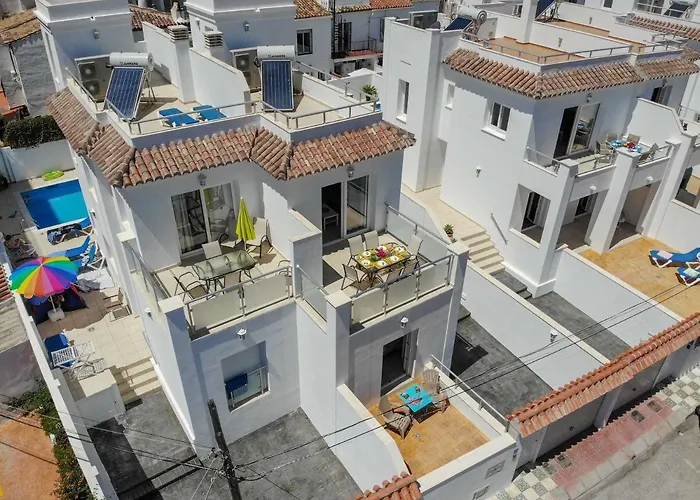 Nerja Paradise Rentals - Villa Jade