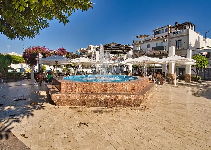 Nerja Orange Square