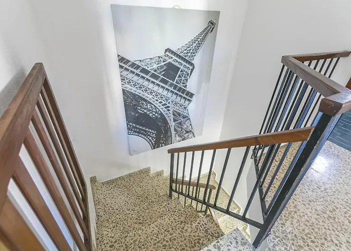 Canovas Nerja - Casa Parador Con Jardin Privado En Centro Nerja