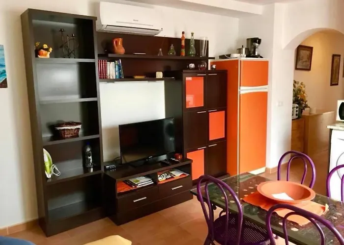 Naranja Apartment