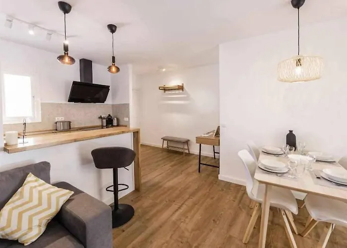 Precioso Apartamento En El Centro De Nerja