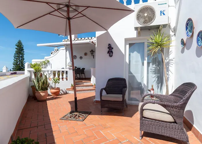 Tetuan 46 Oasis Properties