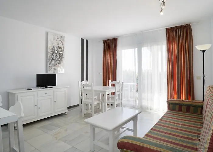 Apartamentos Turisticos Rio Marinas