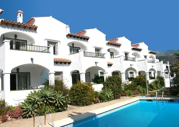 Apartamentos El Califa