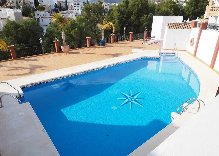 Nerja Paradise Rentals - Villa Aljamar