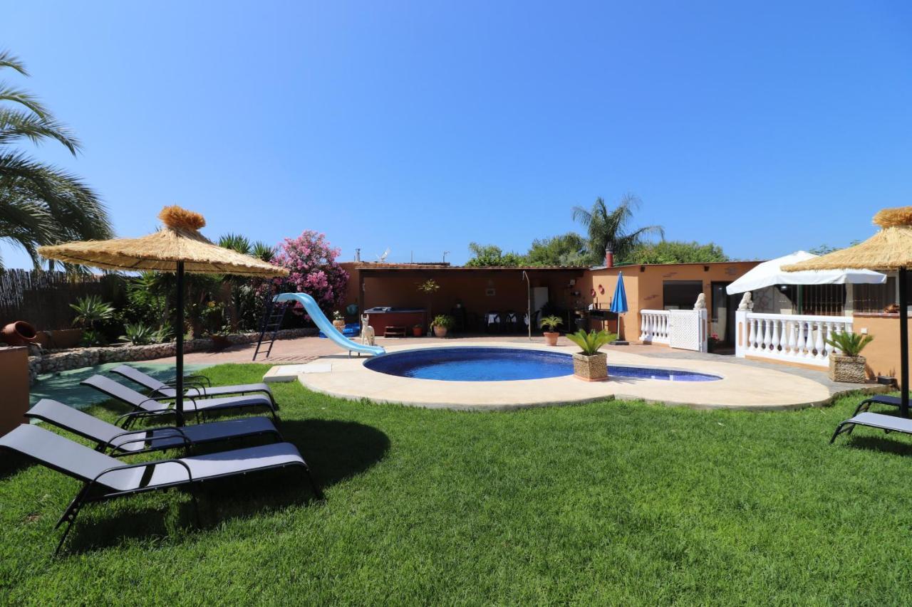 Jimena With Pool And Hot Tub Spainsunrentals 1160