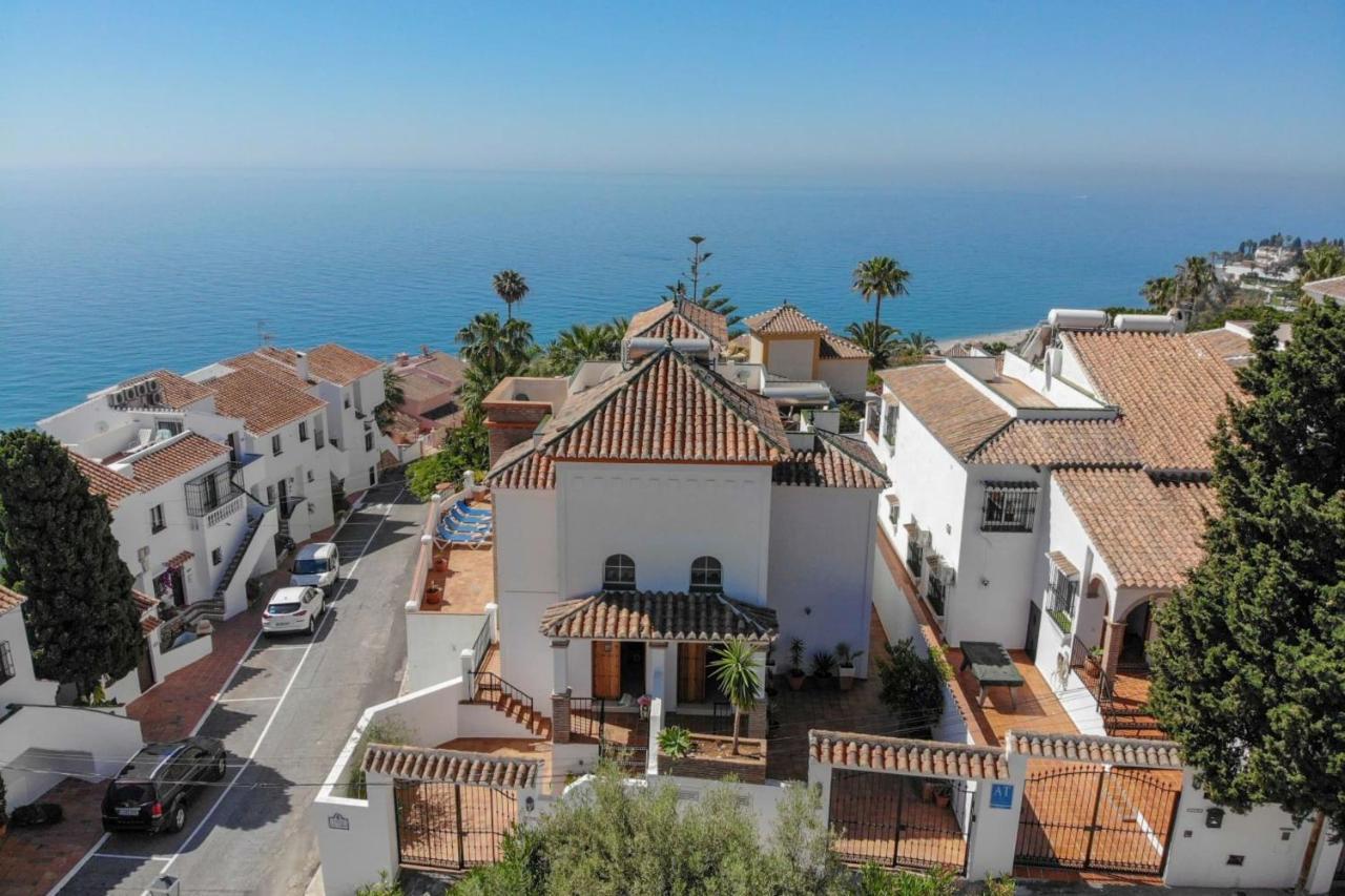 Villa Paradise - Azalea Nerja