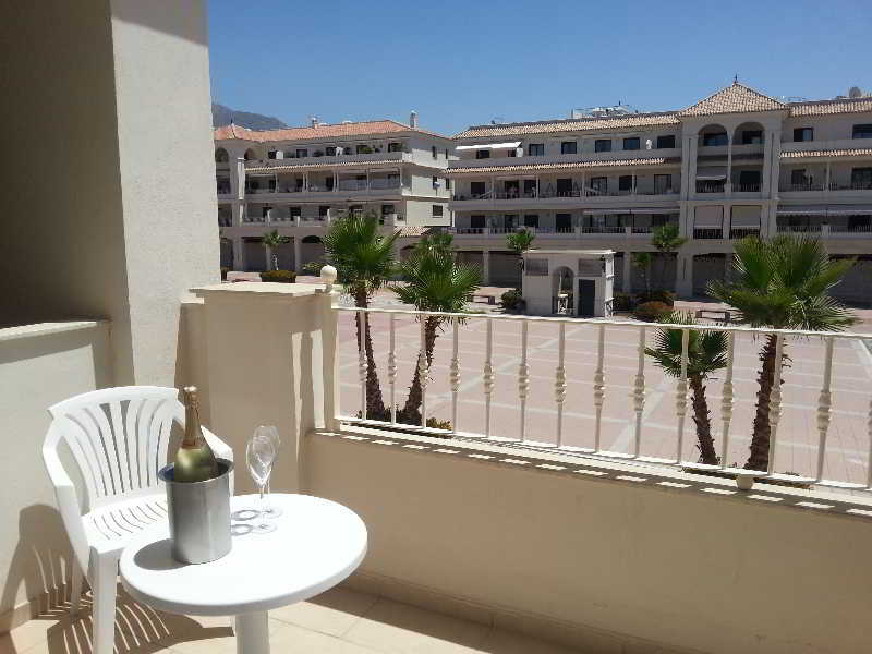 Mena Plaza 2*